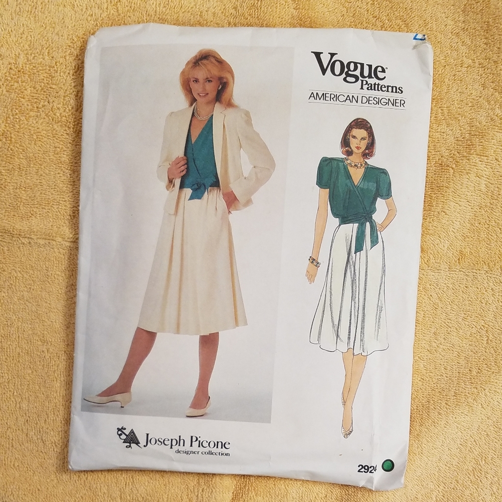 Vintage VOGUE Pattern, Joseph Picone